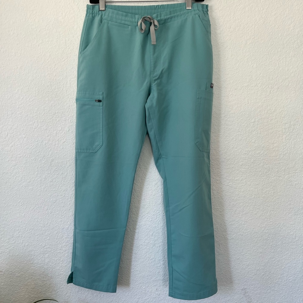 Figs Yola pants size M/P